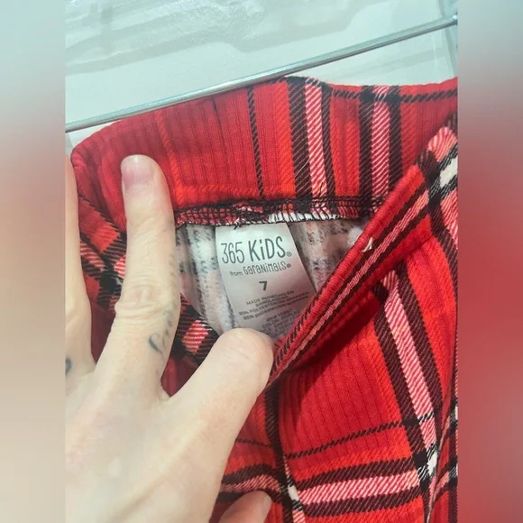 🔥3/$18🔥 NWOT 365 Garanimals Kids Red Plaid Pants Girls size 7 - Picture 2 of 5